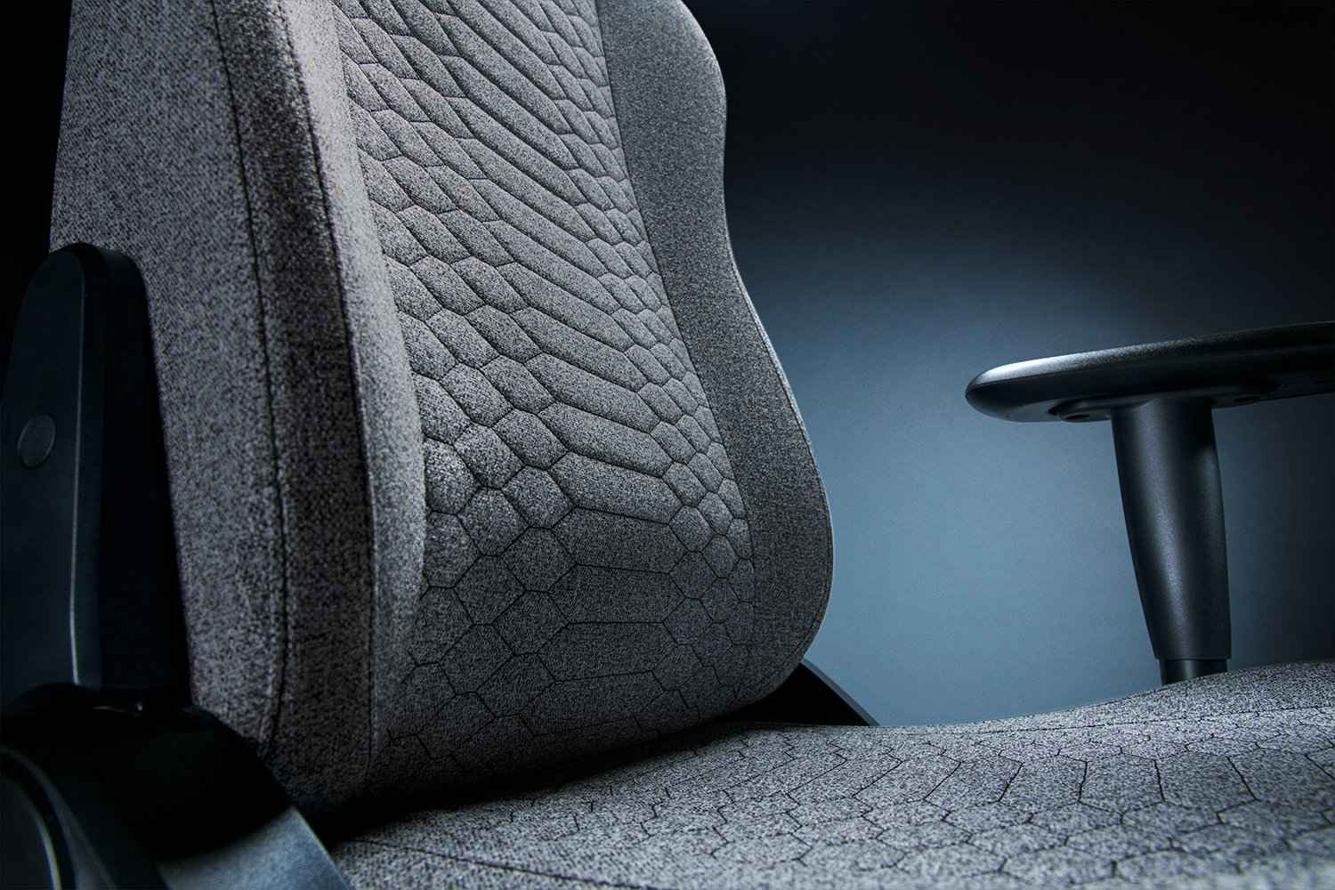 صندلی-گیمینگ-Razer-Iskur-V2-X-Light-Gray-Fabric-3